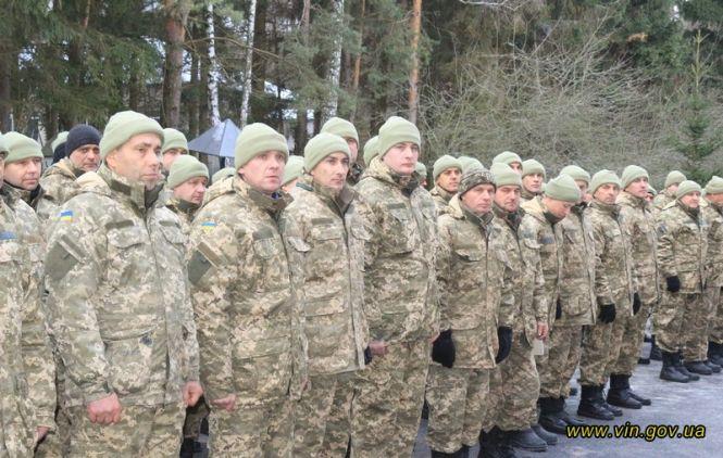 Новини Вінниці - фото з На навчальні збори з Козятинського району вирушили майже 300 резервістів На навчальні збори з Козятинського району вирушили майже 300 резервістів, фото №1 на сайті 20minut.ua