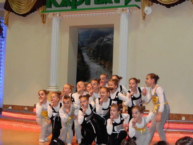 Новини Кам'янця-Подільського - фото з Запальні танці і радість перемоги - Кам’янчани виграли 1000 євро Запальні танці і радість перемоги - Кам’янчани виграли 1000 євро, фото №2 на сайті 20minut.ua