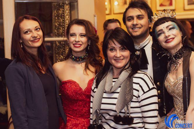 Новини Вінниці - фото з Рок-опера MOZART: враження вінничан і готовність француза Поля Манондіза підкорювати «Євробачення-2019» Рок-опера MOZART: враження вінничан і готовність француза Поля Манондіза підкорювати «Євробачення-2019», фото №8 на сайті 20minut.ua