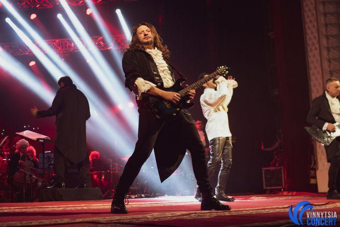 Новини Вінниці - фото з Рок-опера MOZART: враження вінничан і готовність француза Поля Манондіза підкорювати «Євробачення-2019» Рок-опера MOZART: враження вінничан і готовність француза Поля Манондіза підкорювати «Євробачення-2019», фото №19 на сайті 20minut.ua