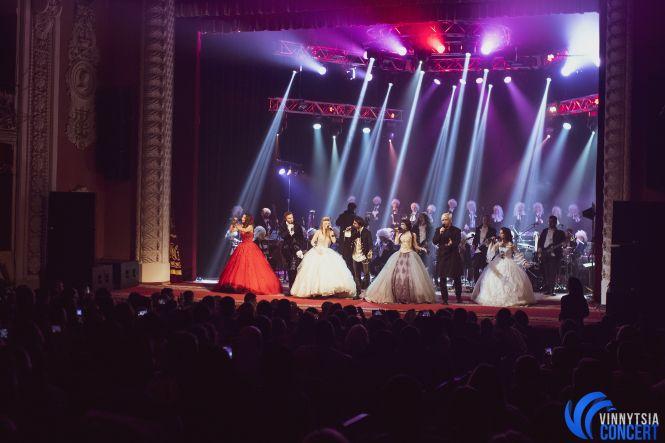 Новини Вінниці - фото з Рок-опера MOZART: враження вінничан і готовність француза Поля Манондіза підкорювати «Євробачення-2019» Рок-опера MOZART: враження вінничан і готовність француза Поля Манондіза підкорювати «Євробачення-2019», фото №11 на сайті 20minut.ua