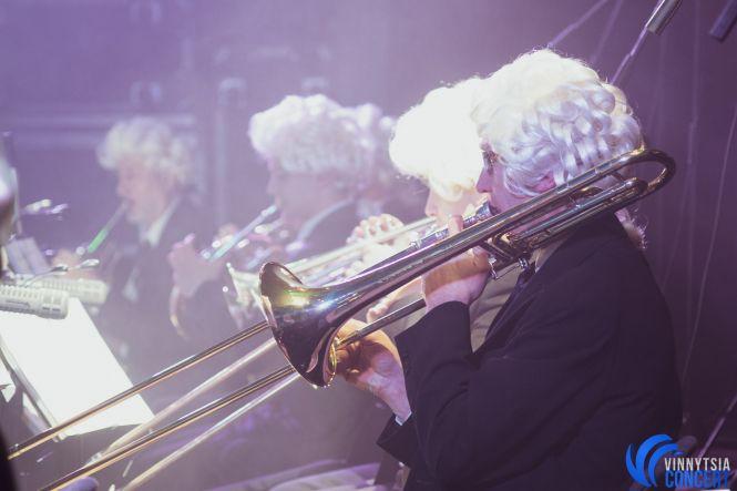 Новини Вінниці - фото з Рок-опера MOZART: враження вінничан і готовність француза Поля Манондіза підкорювати «Євробачення-2019» Рок-опера MOZART: враження вінничан і готовність француза Поля Манондіза підкорювати «Євробачення-2019», фото №23 на сайті 20minut.ua