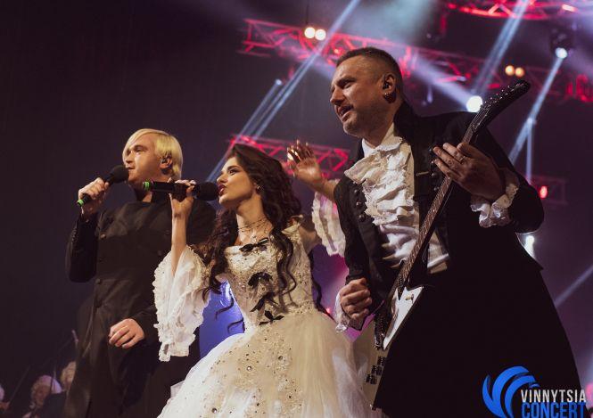 Новини Вінниці - фото з Рок-опера MOZART: враження вінничан і готовність француза Поля Манондіза підкорювати «Євробачення-2019» Рок-опера MOZART: враження вінничан і готовність француза Поля Манондіза підкорювати «Євробачення-2019», фото №25 на сайті 20minut.ua