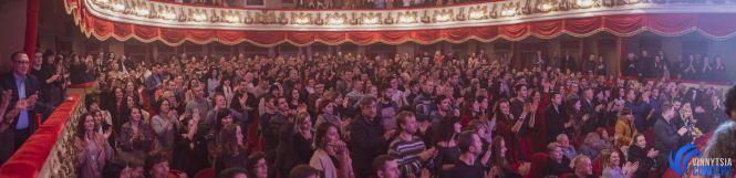 Новини Вінниці - фото з Рок-опера MOZART: враження вінничан і готовність француза Поля Манондіза підкорювати «Євробачення-2019» Рок-опера MOZART: враження вінничан і готовність француза Поля Манондіза підкорювати «Євробачення-2019», фото №16 на сайті 20minut.ua