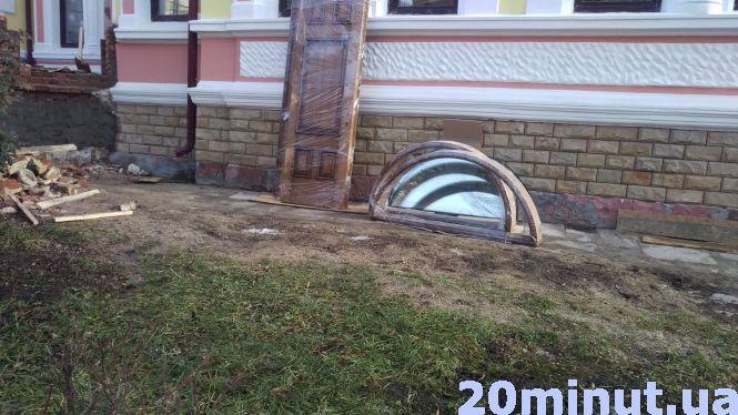 Новини Тернополя - фото з Фото дня: завершується ремонт обласної бібліотеки Фото дня: завершується ремонт обласної бібліотеки, фото №3 на сайті 20minut.ua