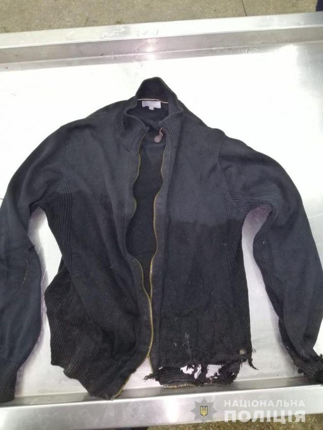 Новини Вінниці - фото з У Вінниці під потяг стрибнув молодик. Поліція просить упізнати загиблого (ФОТО) У Вінниці під потяг стрибнув молодик. Поліція просить упізнати загиблого (ФОТО), фото №1 на сайті 20minut.ua