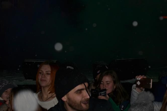 Відгорнули сніг і «вдарили роком». На Проскурівській виступив «Чумацький шлях», фото №6 на сайті vsim.ua