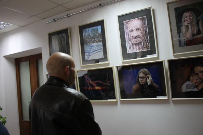 Новини Кам'янця-Подільського - фото з Пейзаж, портрет, ботаніка - фотографи представили палітру світлин на колективній виставці Пейзаж, портрет, ботаніка - фотографи представили палітру світлин на колективній виставці, фото №6 на сайті 20minut.ua