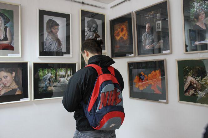 Новини Кам'янця-Подільського - фото з Пейзаж, портрет, ботаніка - фотографи представили палітру світлин на колективній виставці Пейзаж, портрет, ботаніка - фотографи представили палітру світлин на колективній виставці, фото №5 на сайті 20minut.ua