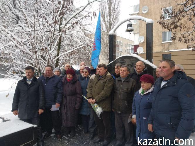 Новини Козятина - фото з Вшанування полеглих та померлих, хто своїм тілом і духом закрив чорнобильський реактор