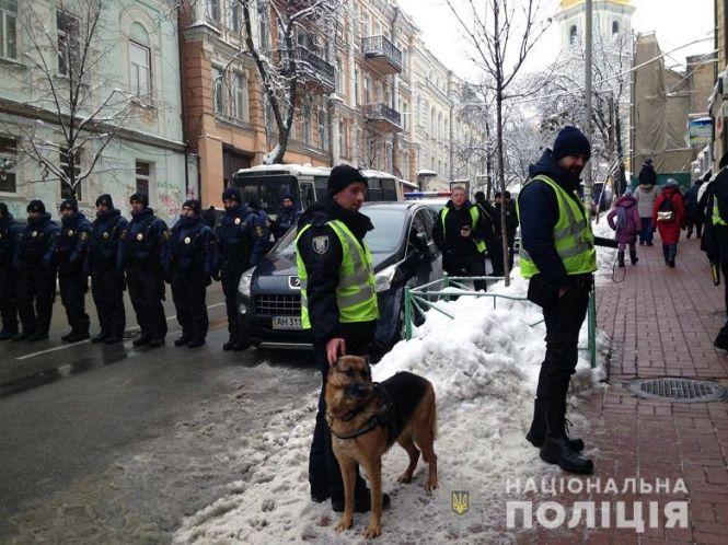 День напруженого очікування та історичне рішення: Як відбувався церковний собор у Києві, фото №1 на сайті 20minut.ua