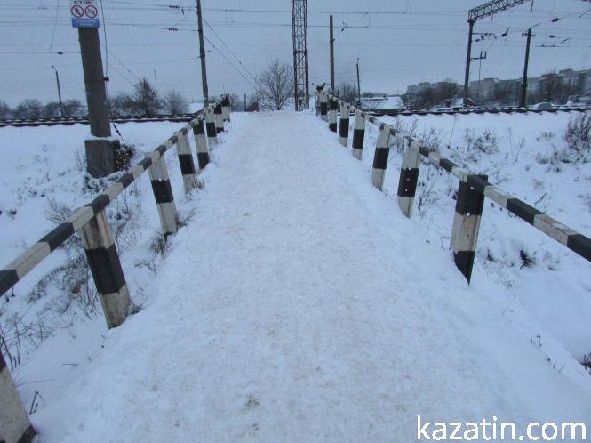 Сніг на Південно-західній залізниці, фото №1 на сайті 20minut.ua