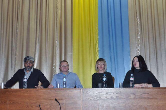 До Дня мігранта студентам-іноземцям розповіли про їхні права та обов'язки, фото №1 на сайті 20minut.ua