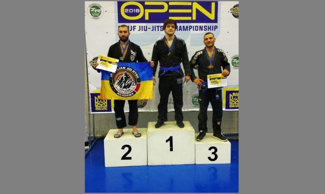 Новини Хмельницького - фото з Одразу 6 нагород здобули хмельничани на чемпіонаті України з бразильського джиу-джитсу Одразу 6 нагород здобули хмельничани на чемпіонаті України з бразильського джиу-джитсу, фото №3 на сайті vsim.ua