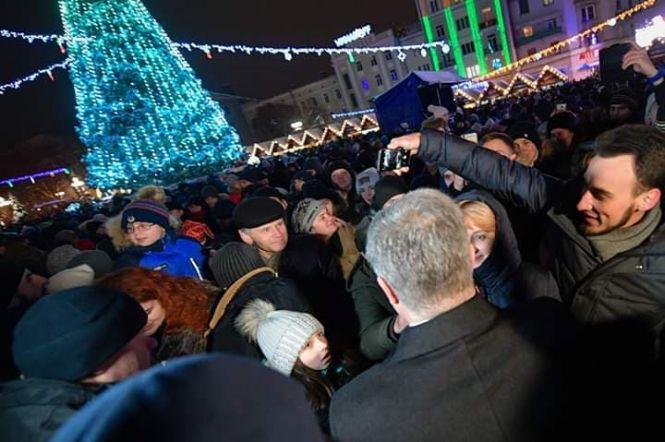 Новини Тернополя - фото з В Instagram публікують фото головної ялинки Тернополя В Instagram публікують фото головної ялинки Тернополя, фото №1 на сайті 20minut.ua
