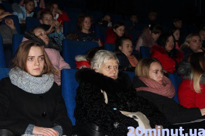 Новини Тернополя - фото з Тернопіль накрила “Кінохвиля”: місто на чотири дні стало кінематографічною столицею Тернопіль накрила “Кінохвиля”: місто на чотири дні стало кінематографічною столицею, фото №6 на сайті 20minut.ua