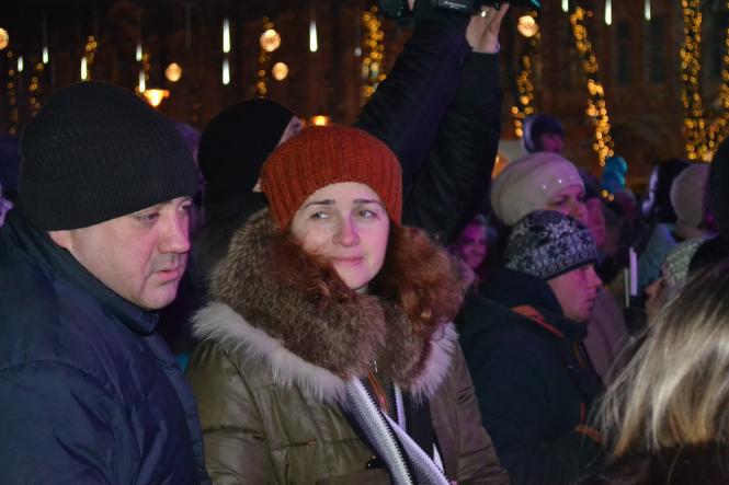 Співи, танці та Віфлеємський вогонь: у Хмельницькому відсвяткували День Святого Миколая, фото №4 на сайті vsim.ua