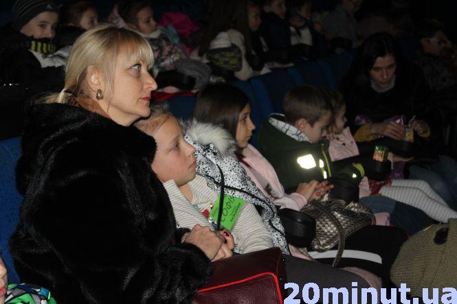 Новини Тернополя - фото з Тернопіль накрила “Кінохвиля”: місто на чотири дні стало кінематографічною столицею Тернопіль накрила “Кінохвиля”: місто на чотири дні стало кінематографічною столицею, фото №2 на сайті 20minut.ua