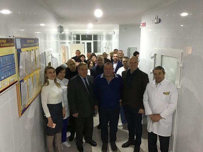 В Ізяславській районній лікарні відкрили нове відділення анестезіології та інтенсивної терапії, фото №1 на сайті vsim.ua