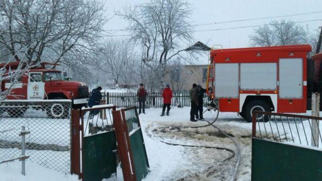 Новини Хмельницького - фото з У Деражнянському районі ледь не згорів житловий будинок У Деражнянському районі ледь не згорів житловий будинок, фото №1 на сайті vsim.ua