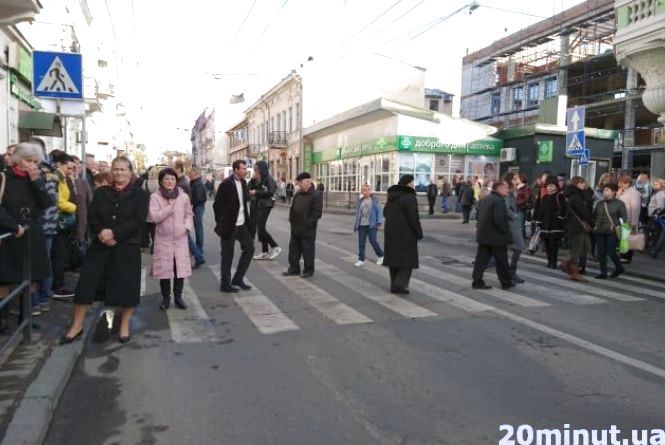 Новини Тернополя - фото з Згадуємо 2018: На знак протесту тернополяни перекривали дороги Згадуємо 2018: На знак протесту тернополяни перекривали дороги, фото №4 на сайті 20minut.ua