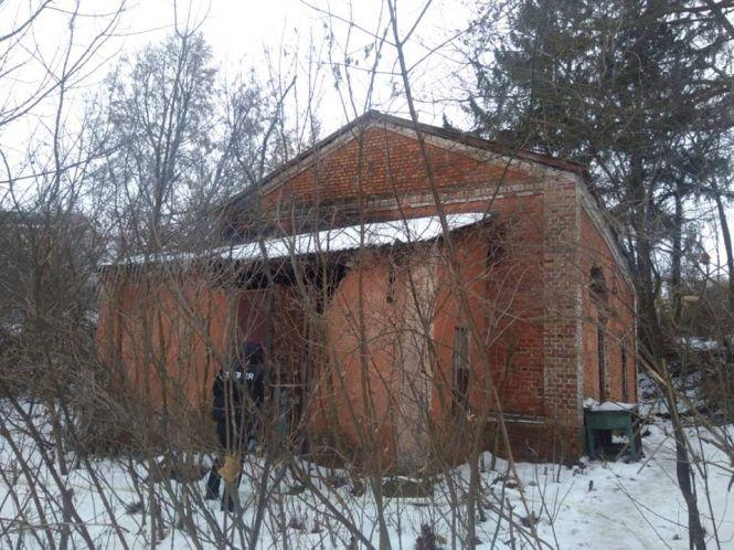 Новини Хмельницького - фото з Тіла двох чоловіків виявили під час гасіння пожежі у Волочиську Тіла двох чоловіків виявили під час гасіння пожежі у Волочиську, фото №1 на сайті vsim.ua