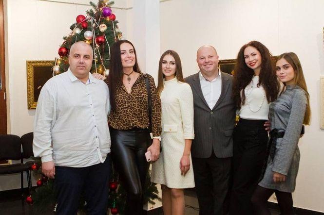 «Міс миру» – Богдана Плотиця повернулася до Вінниці. Як студентку зустрічали у місті?, фото №3 на сайті 20minut.ua