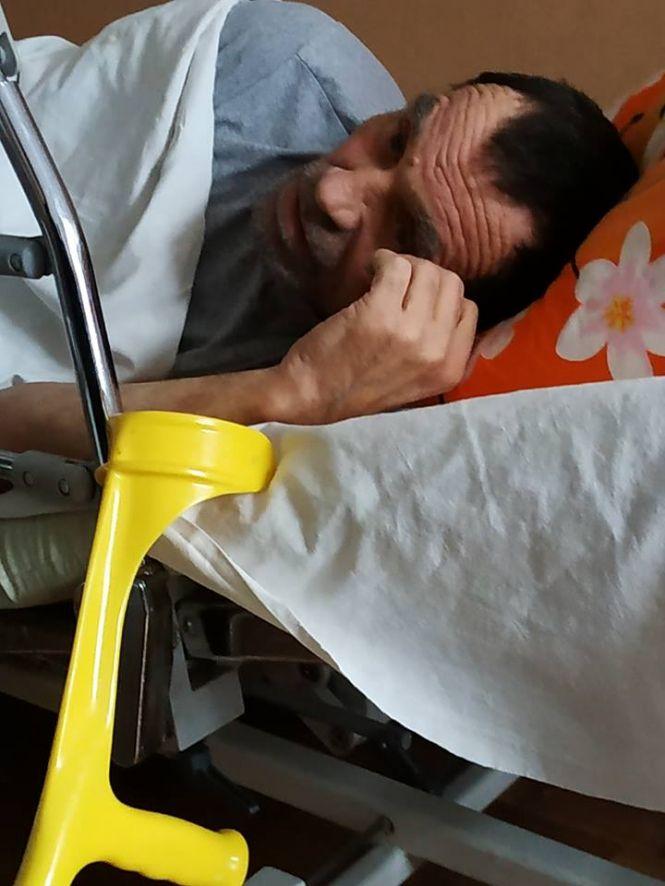 Новини Тернополя - фото з «З нього у хоспісі роблять овоч»: тернополянка розповіла історію  свого брата, що помирає через німецькі ліки «З нього у хоспісі роблять овоч»: тернополянка розповіла історію  свого брата, що помирає через німецькі ліки, фото №1 на сайті 20minut.ua