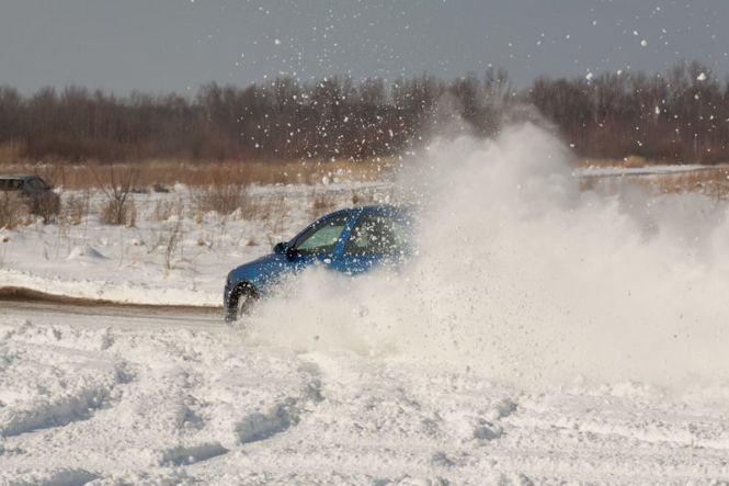 Новини Вінниці - фото з 10 порад від експерта про особливості керування автомобілем взимку 10 порад від експерта про особливості керування автомобілем взимку, фото №3 на сайті 20minut.ua