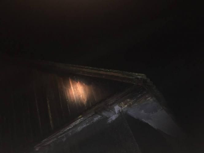 Новини Кам'янця-Подільського - фото з Рятівники у новорічну ніч гасили будинок на Кам'янеччині Рятівники у новорічну ніч гасили будинок на Кам'янеччині, фото №1 на сайті 20minut.ua