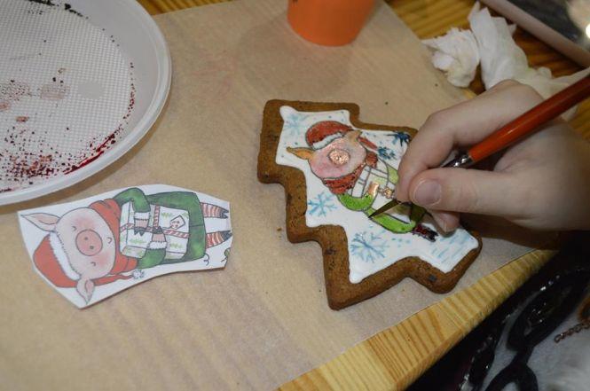 Новини Тернополя - фото з Як «Дивотворчики» різдвяні пряники розписували Як «Дивотворчики» різдвяні пряники розписували, фото №2 на сайті 20minut.ua