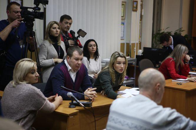 Новини Вінниці - фото з Трагічне вбивство в Академічному: підозрюваному батьку дали 60 діб арешту (ОНОВЛЕНО) Трагічне вбивство в Академічному: підозрюваному батьку дали 60 діб арешту (ОНОВЛЕНО), фото №3 на сайті 20minut.ua
