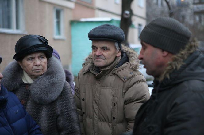 «Моя Надя, донечка»: вінничани прощалися із вбитими в Академічному, фото №16 на сайті 20minut.ua