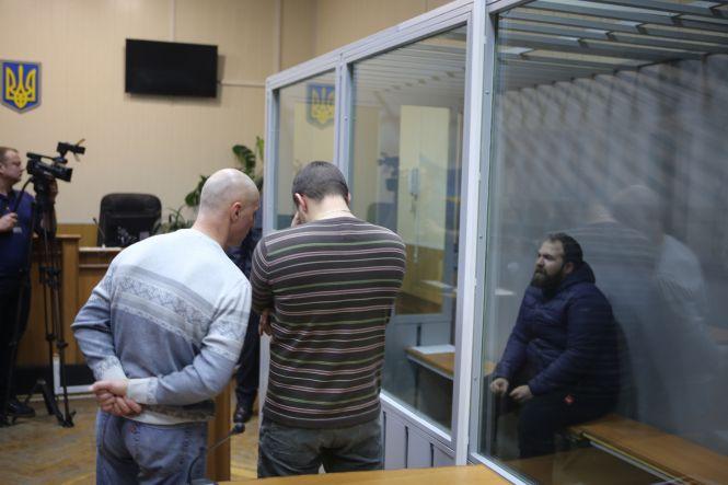 Новини Вінниці - фото з Трагічне вбивство в Академічному: підозрюваному батьку дали 60 діб арешту (ОНОВЛЕНО) Трагічне вбивство в Академічному: підозрюваному батьку дали 60 діб арешту (ОНОВЛЕНО), фото №5 на сайті 20minut.ua