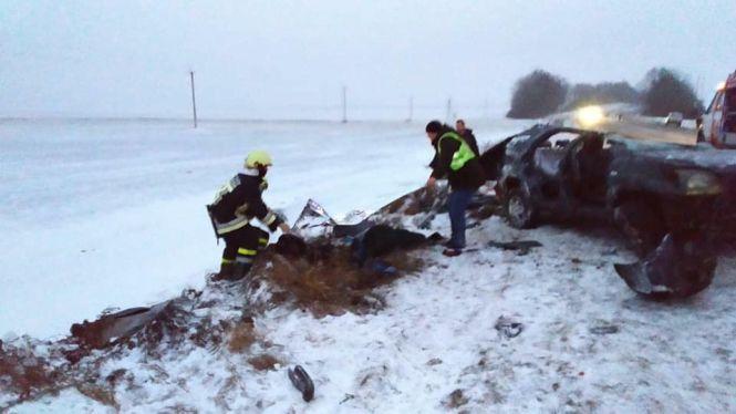 В аварії на Тернопільщині загинули водій та дитина. Двоє потерпілих забрала швидка, фото №2 на сайті 20minut.ua