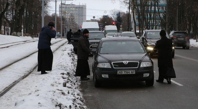 Священики Московського патріархату пройшли центром Вінниці протестною ходою (ОНОВЛЕНО), фото №8 на сайті 20minut.ua