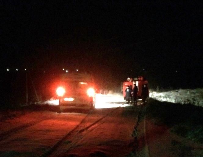 Новини Хмельницького - фото з За минулу добу рятувальники двічі витягували машини хмельничан зі снігового полону За минулу добу рятувальники двічі витягували машини хмельничан зі снігового полону, фото №1 на сайті vsim.ua