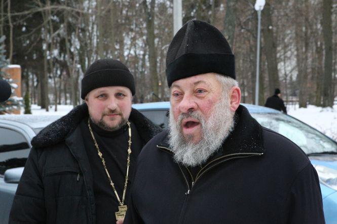 Священики Московського патріархату пройшли центром Вінниці протестною ходою (ОНОВЛЕНО), фото №9 на сайті 20minut.ua