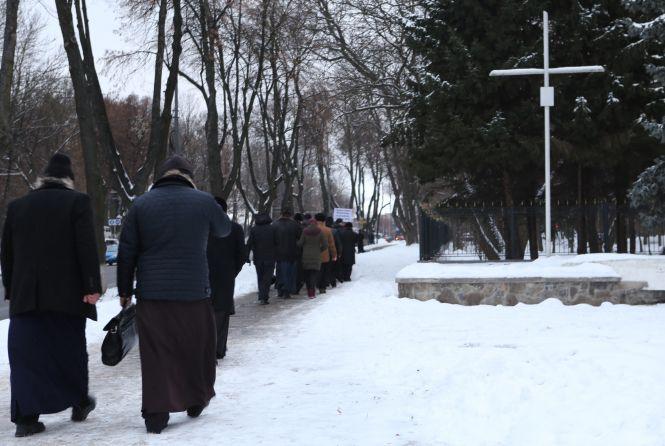 Священики Московського патріархату пройшли центром Вінниці протестною ходою (ОНОВЛЕНО), фото №6 на сайті 20minut.ua