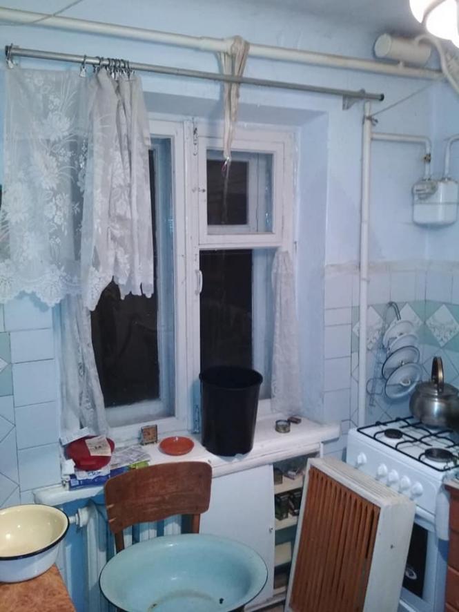 Новини Кам'янця-Подільського - фото з Комунальники ліквідували прорив труби центрального опалення у покинутій квартирі Комунальники ліквідували прорив труби центрального опалення у покинутій квартирі, фото №2 на сайті 20minut.ua
