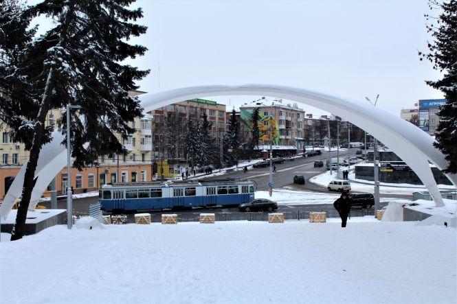Новини Вінниці - фото з На Соборній хочуть замінити трамвайну колію. Вартість робіт — 33 мільйони На Соборній хочуть замінити трамвайну колію. Вартість робіт — 33 мільйони, фото №6 на сайті 20minut.ua