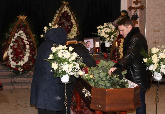 Новини Вінниці - фото з Друзі називали його джигітом. Раптово обірвалося життя дагестанця, який заслужив любов і повагу вінничан Друзі називали його джигітом. Раптово обірвалося життя дагестанця, який заслужив любов і повагу вінничан, фото №6 на сайті 20minut.ua