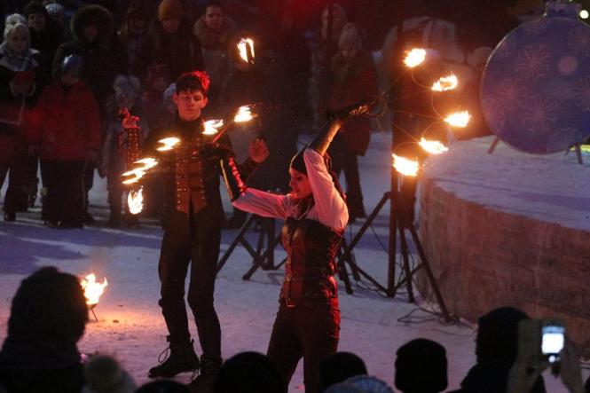 Новини Кам'янця-Подільського - фото з Щедрий вечір у Кам’янці-Подільському (Фото і Відео) Щедрий вечір у Кам’янці-Подільському (Фото і Відео), фото №7 на сайті 20minut.ua