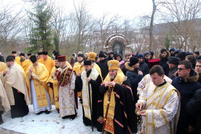 Новини Тернополя - фото з У Зарваниці помер священик, який опікувався парафією в часи підпілля УГКЦ У Зарваниці помер священик, який опікувався парафією в часи підпілля УГКЦ, фото №2 на сайті 20minut.ua