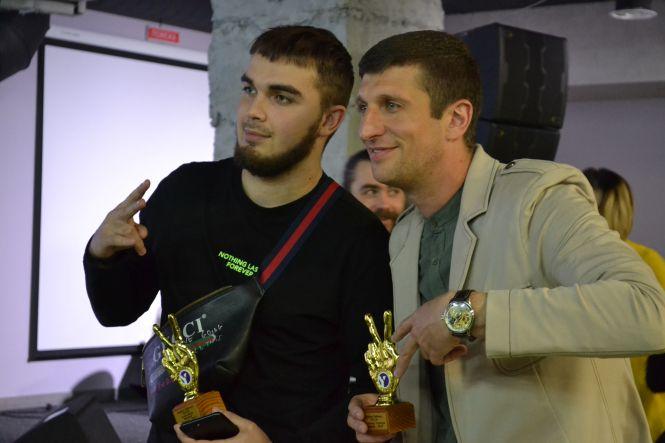 Новини Вінниці - фото з У Вінниці обрали сотню найпопулярніших блогерів. Хто увійшов до ТОП-списку? У Вінниці обрали сотню найпопулярніших блогерів. Хто увійшов до ТОП-списку?, фото №1 на сайті 20minut.ua