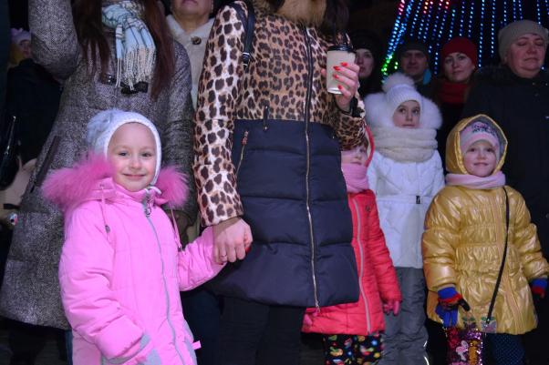 Новини Хмельницького - фото з В Хмельницькому офіційно закрили Різдвяний ярмарок (ФОТО, ВІДЕО) В Хмельницькому офіційно закрили Різдвяний ярмарок (ФОТО, ВІДЕО), фото №7 на сайті vsim.ua