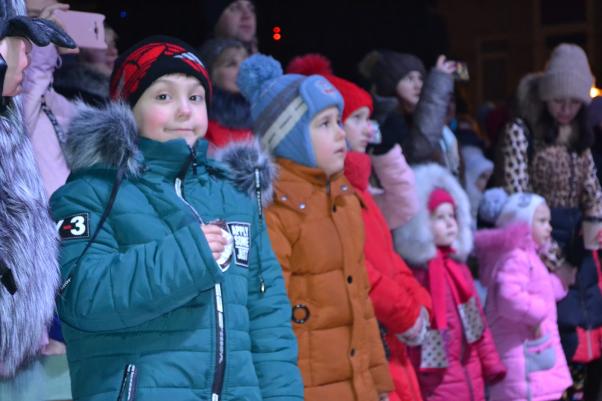 Новини Хмельницького - фото з В Хмельницькому офіційно закрили Різдвяний ярмарок (ФОТО, ВІДЕО) В Хмельницькому офіційно закрили Різдвяний ярмарок (ФОТО, ВІДЕО), фото №8 на сайті vsim.ua