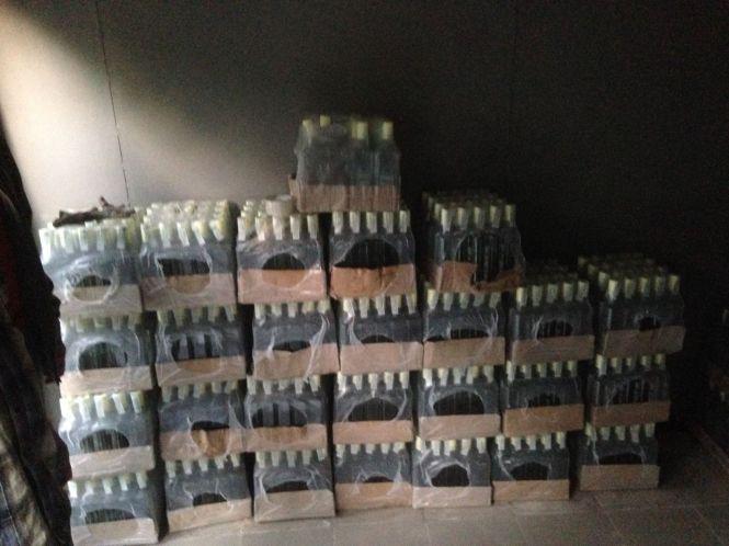 На Тернопільщині у підпільному цеху виготовили алкоголю на 1 млн грн, фото №1 на сайті 20minut.ua