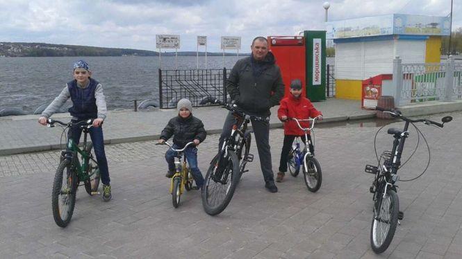 "Проблема - зайти у воду, а задоволення є потім": історії тернопільських моржів, фото №1 на сайті 20minut.ua