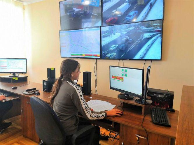 Новини Вінниці - фото з «Зелена хвиля». Водіям обіцяють систему керування світлофорами у 2019 році «Зелена хвиля». Водіям обіцяють систему керування світлофорами у 2019 році, фото №1 на сайті 20minut.ua